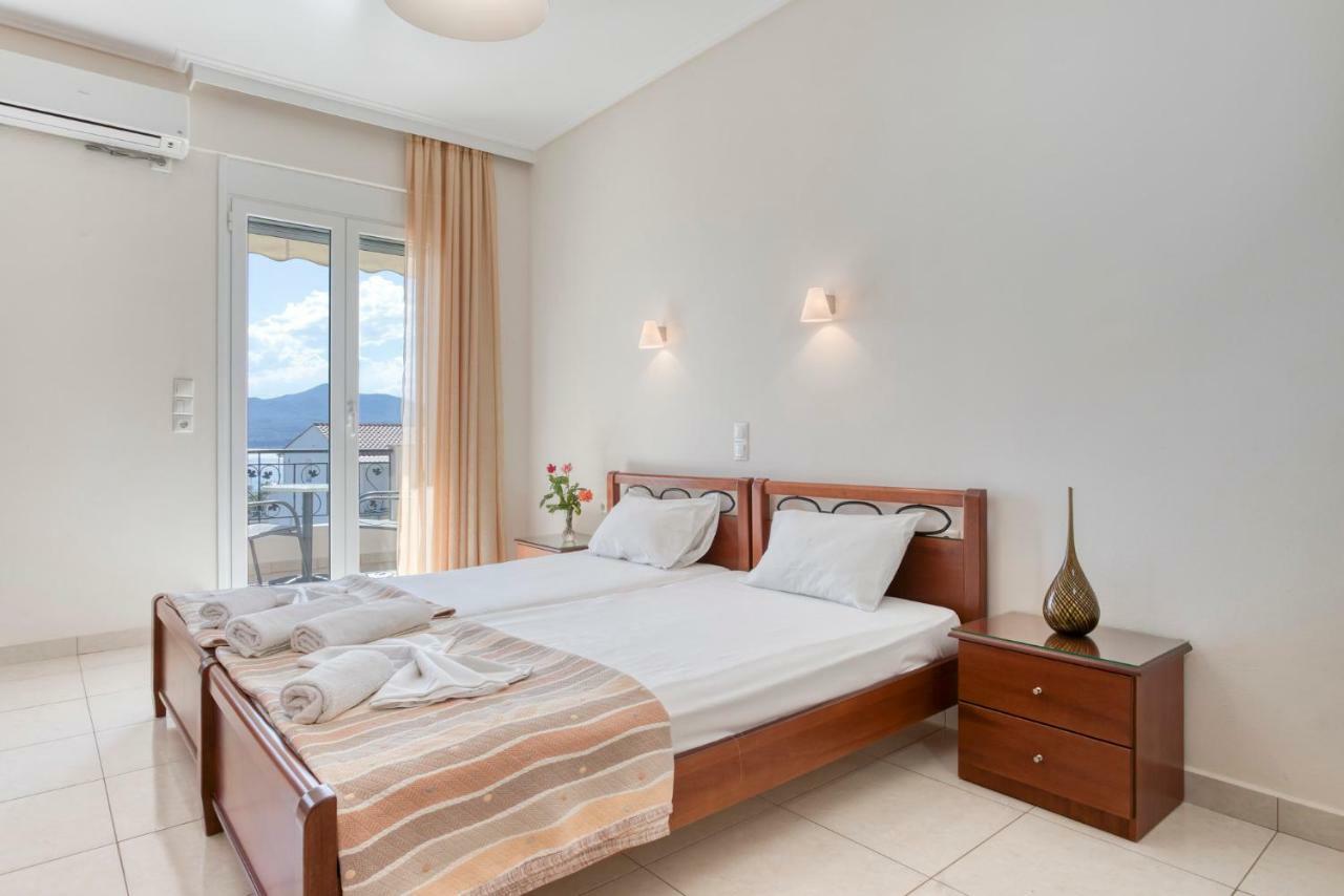 Niovi Luxury Apartments Лутра-Едіпсу Екстер'єр фото